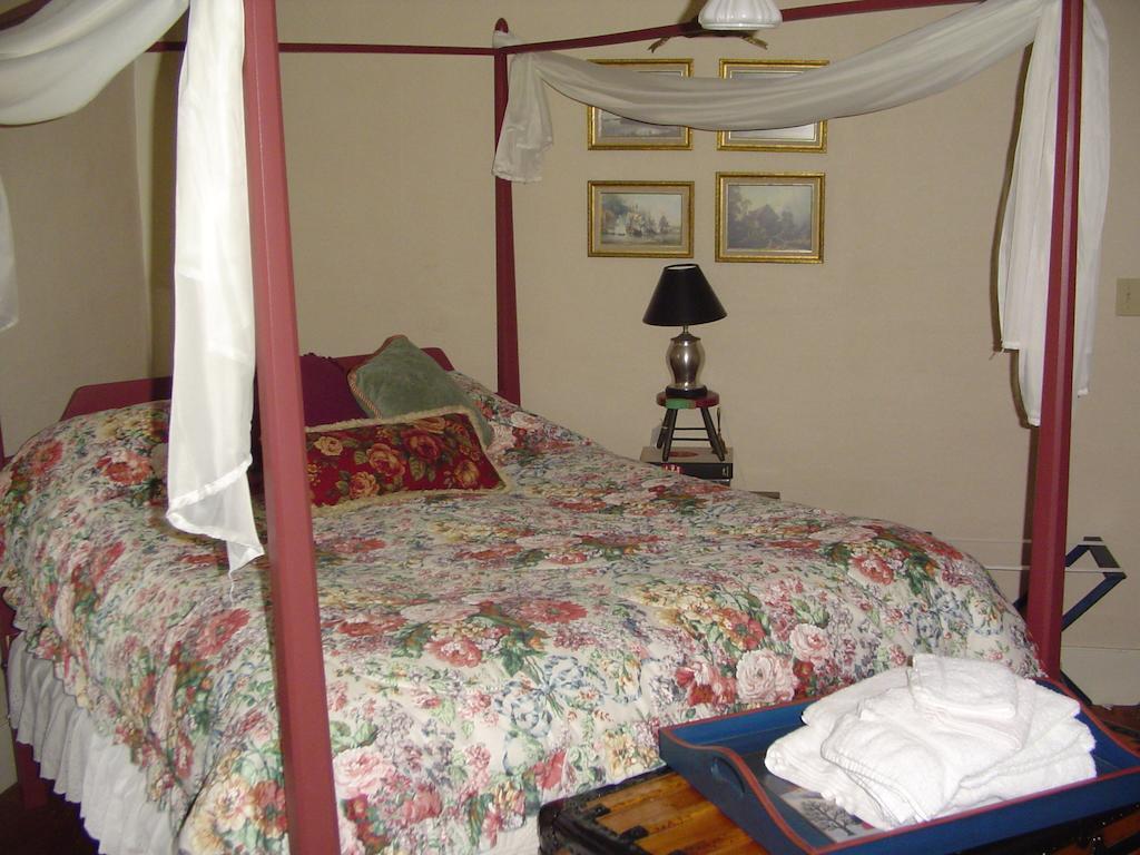 Stephen Clay Homestead Bed And Breakfast Candia Pokoj fotografie
